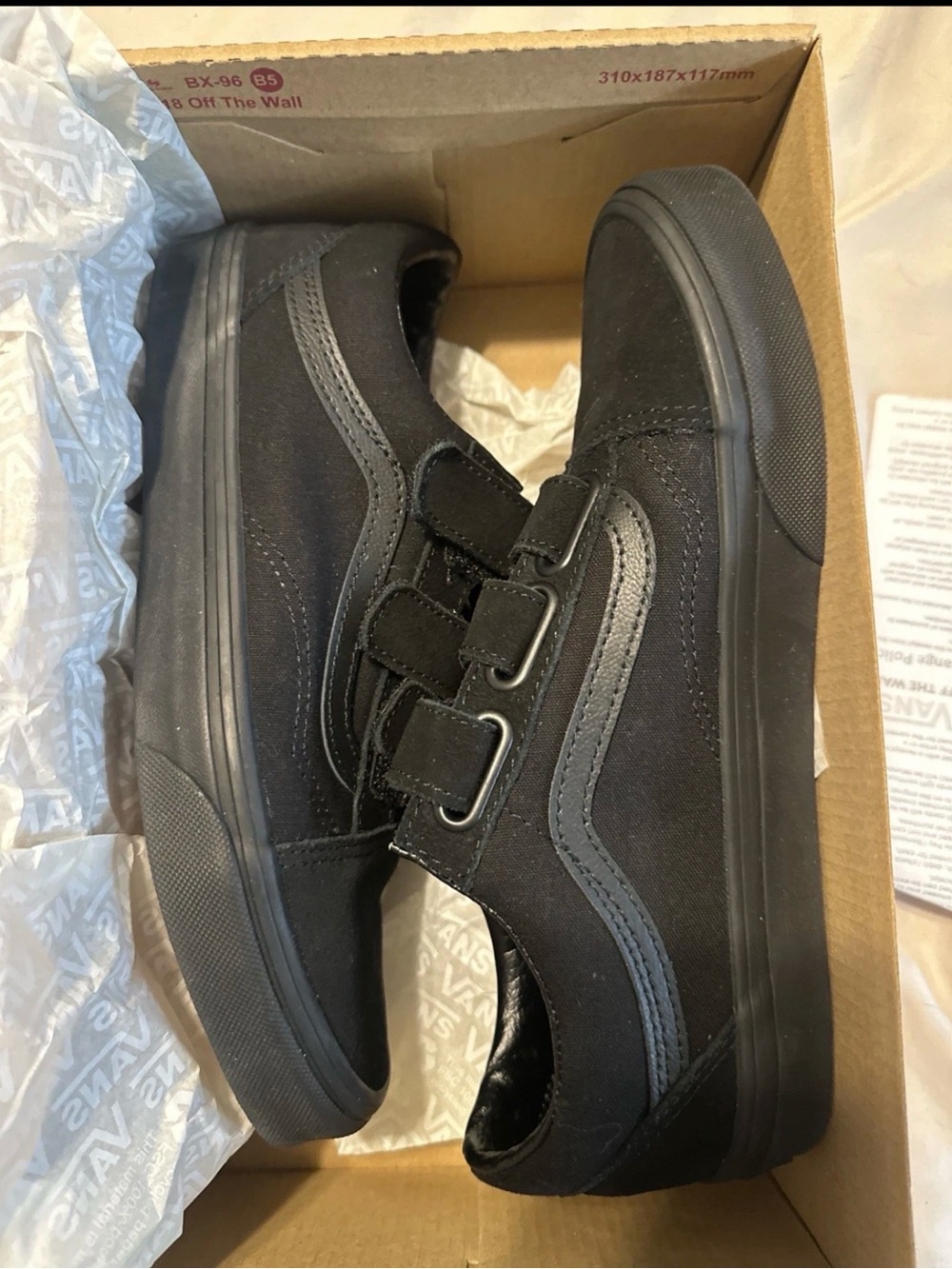 Vans Men's Black Low-Top Velcro Strap Sneakers